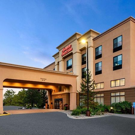 Hampton Inn & Suites Fairbanks Ngoại thất bức ảnh