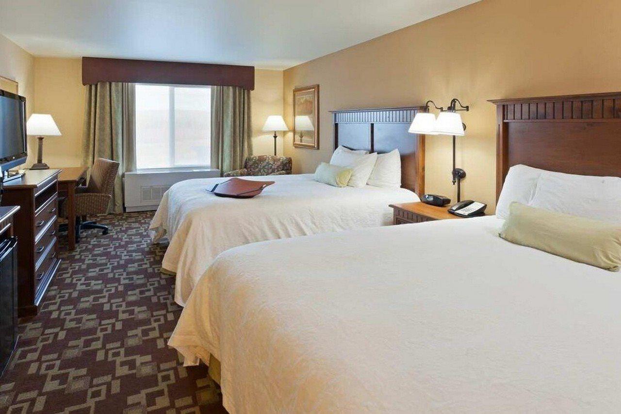 Hampton Inn & Suites Fairbanks Ngoại thất bức ảnh