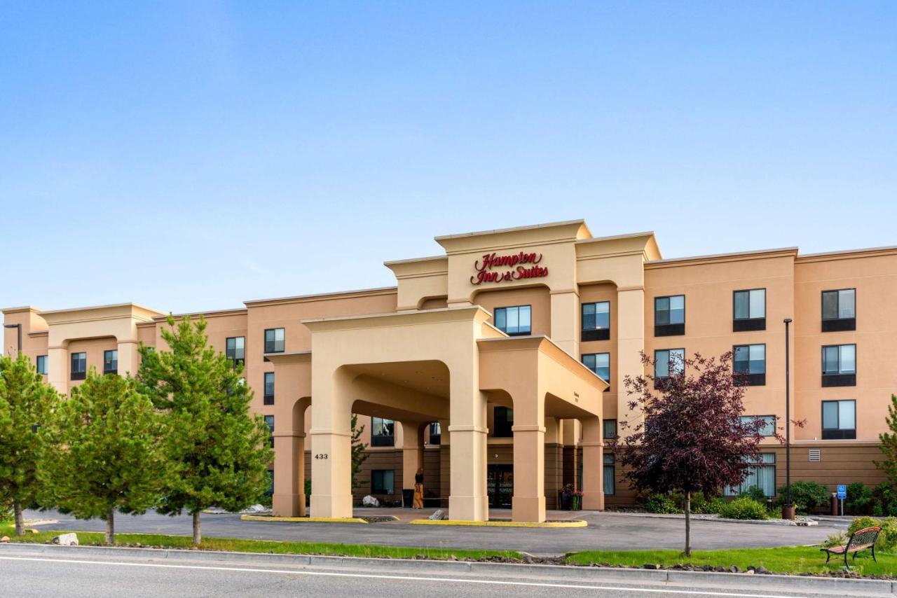 Hampton Inn & Suites Fairbanks Ngoại thất bức ảnh