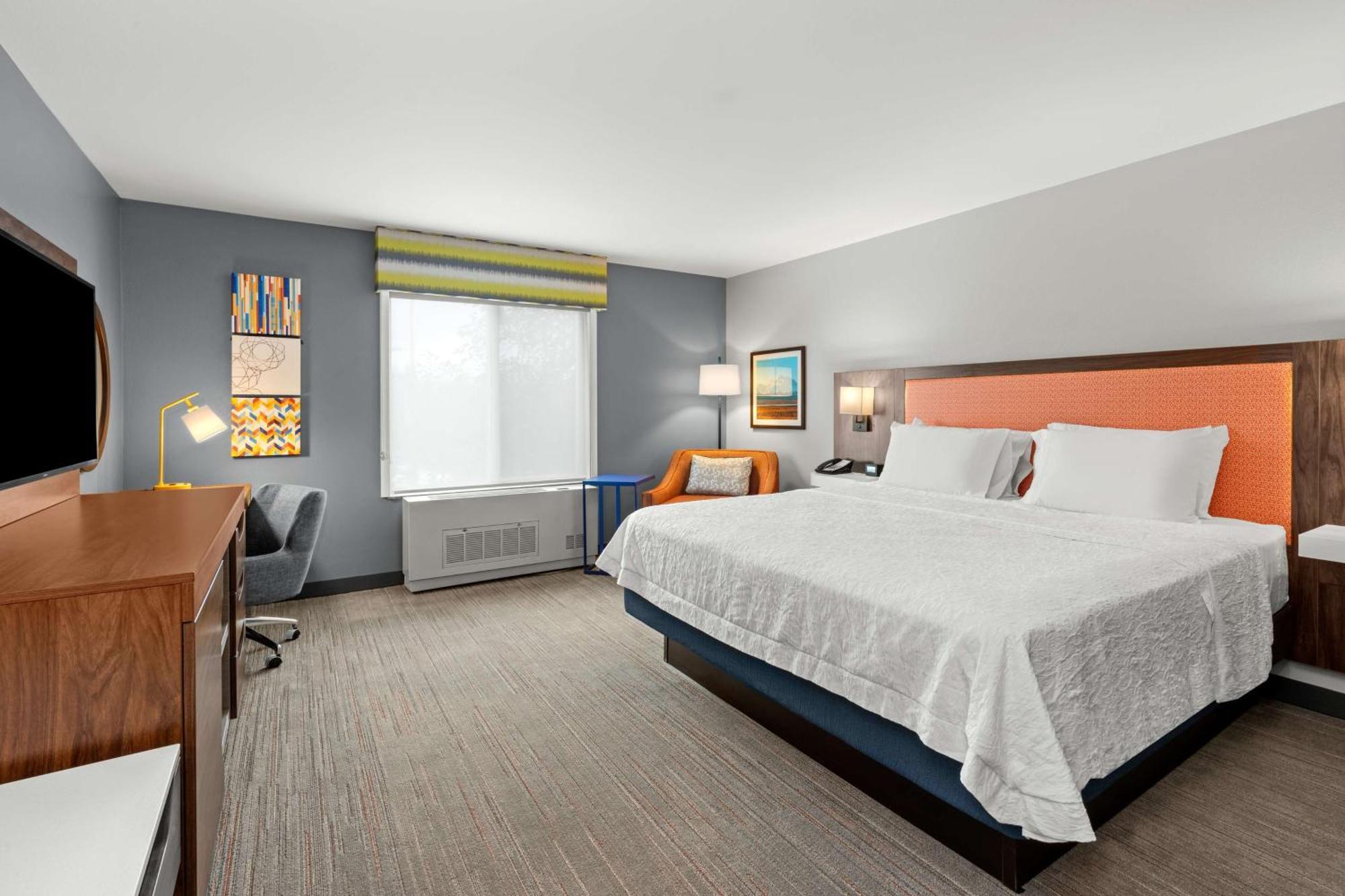 Hampton Inn & Suites Fairbanks Ngoại thất bức ảnh