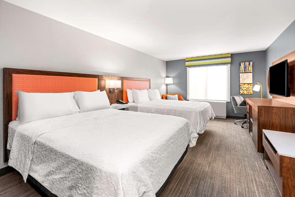 Hampton Inn & Suites Fairbanks Phòng bức ảnh